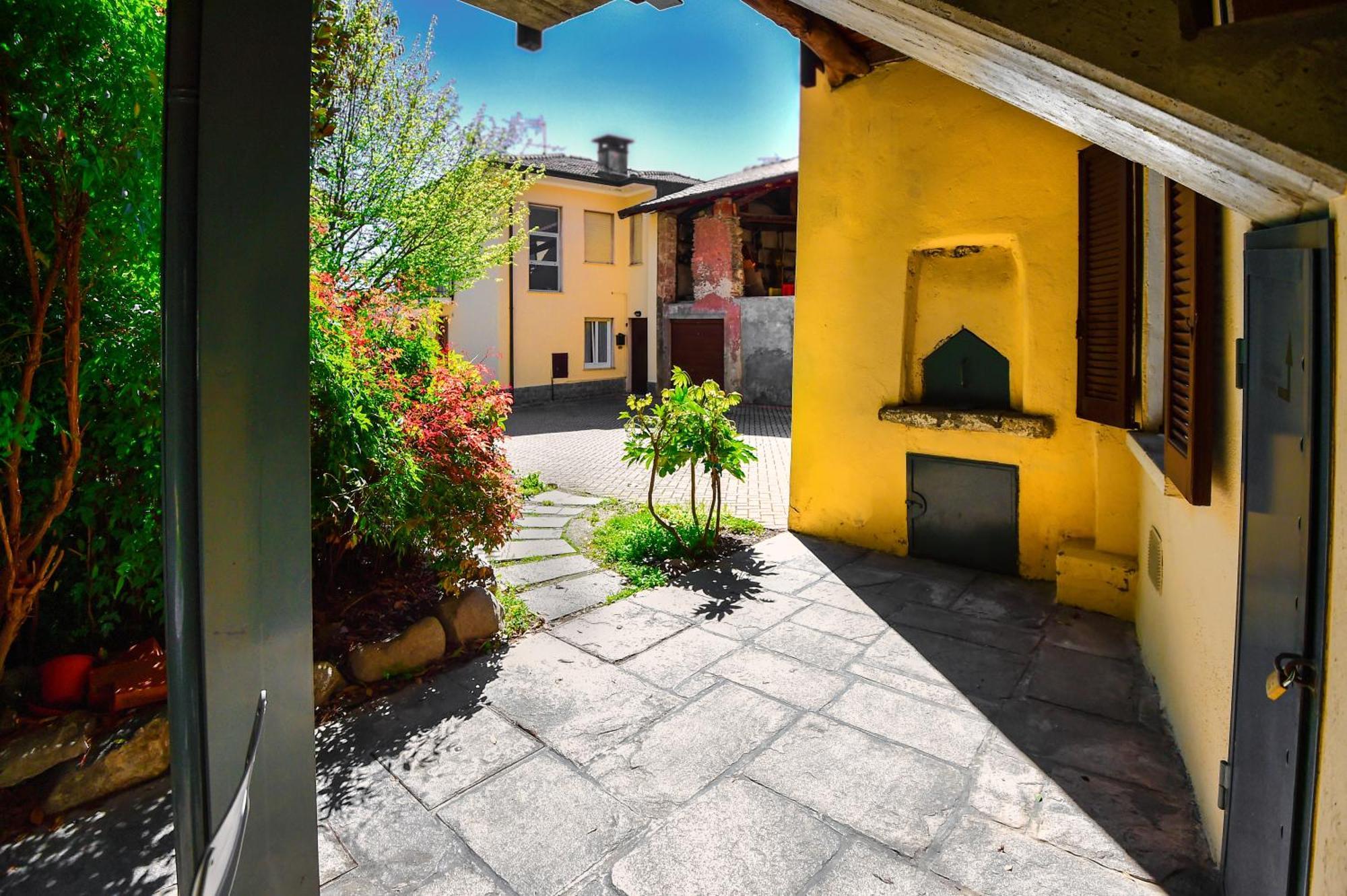 La Casa Dei Laghi 2 Comabbio Monate Maggiore Orta Mercallo Экстерьер фото
